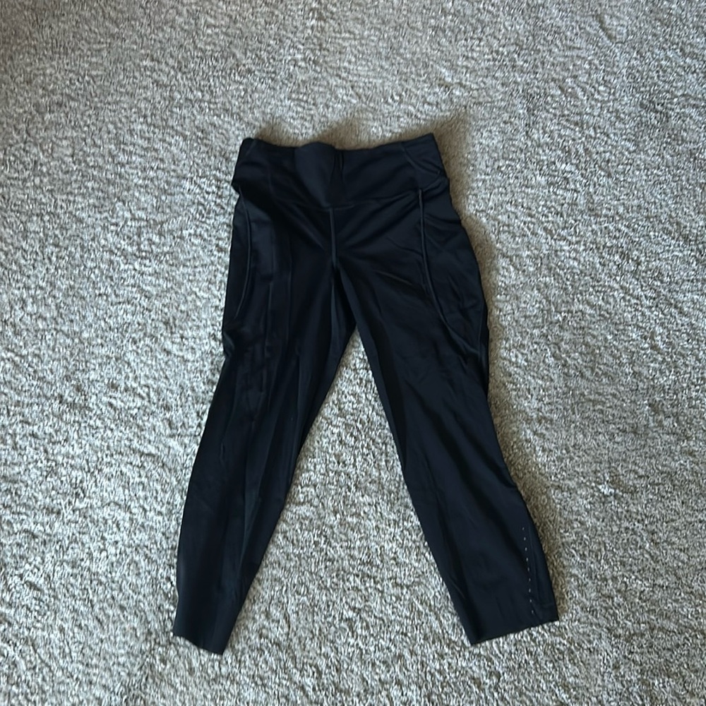 Lululemon capri leggings